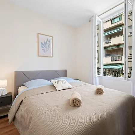 Spacious In Port Of Appartement